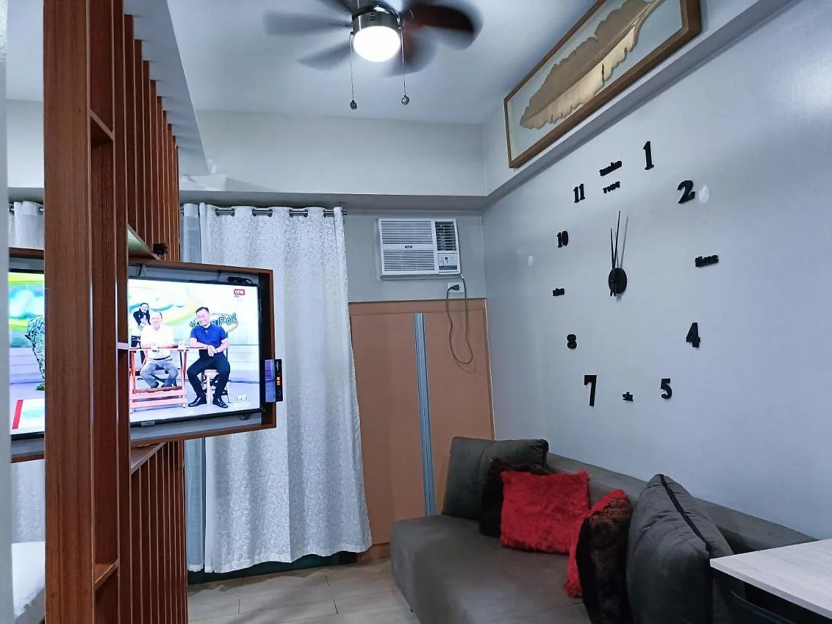 Affordable Two Palmtree Villas Near Naia3 Newport Boulevard Pasay City 0*,